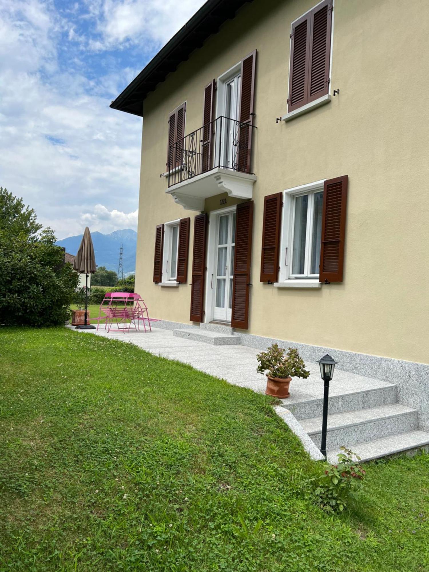 Casa Romana Gambarogno Exteriér fotografie